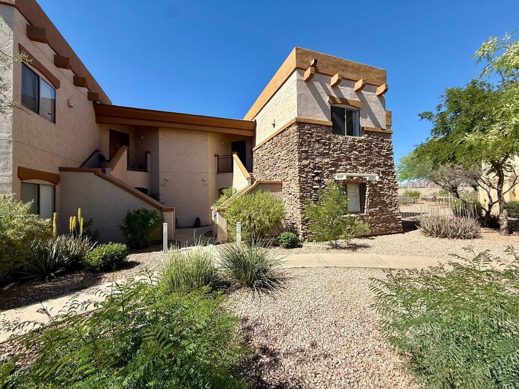 16801 N 94th Street 2008, Scottsdale, AZ 85260