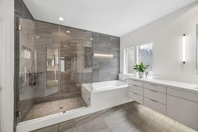 5008 Briar Tree Drive, Dallas, TX 75248