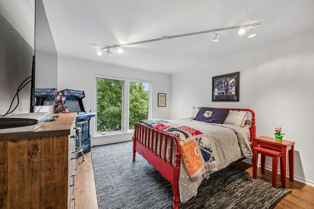 5008 Briar Tree Drive, Dallas, TX 75248