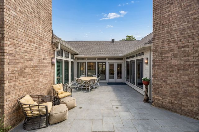 5008 Briar Tree Drive, Dallas, TX 75248