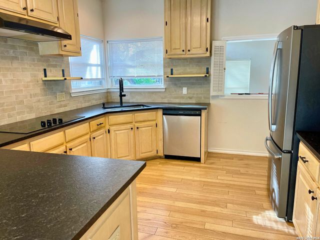 1719 Eagle Meadow, San Antonio, TX 78248