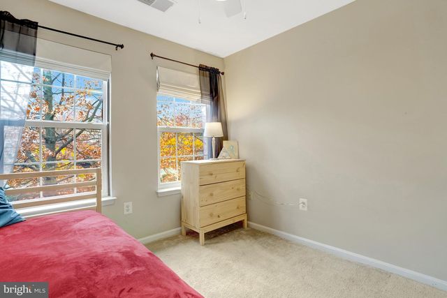 2342 HUNTINGTON STATION CT, Alexandria, VA 22303