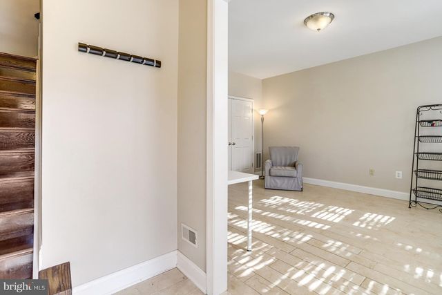 2342 HUNTINGTON STATION CT, Alexandria, VA 22303