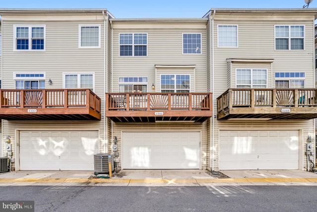 2342 HUNTINGTON STATION CT, Alexandria, VA 22303