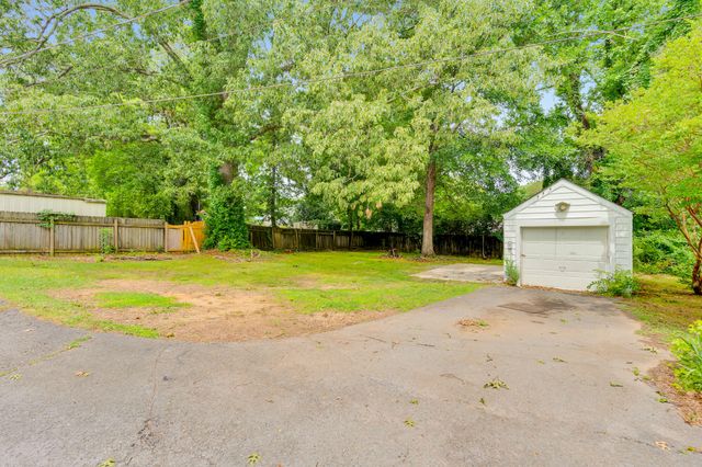 125 Melrose Drive, Chattanooga, TN 37421
