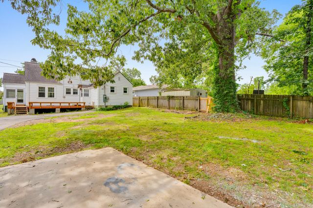 125 Melrose Drive, Chattanooga, TN 37421