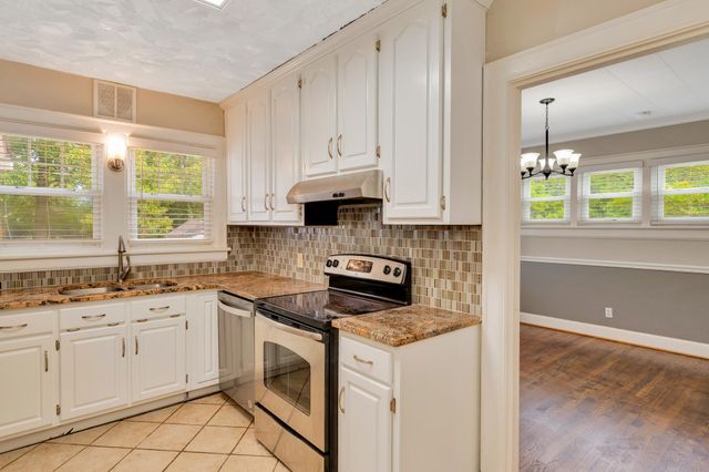 125 Melrose Drive, Chattanooga, TN 37421