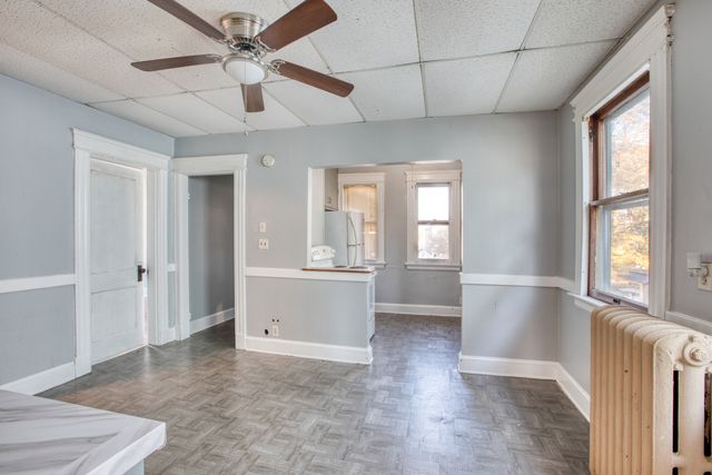 226 Ledgeside Avenue 228, Waterbury, CT 06708