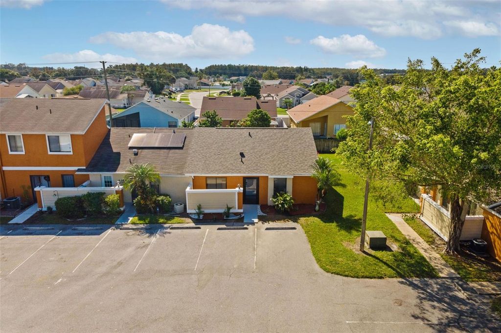 46 SILVER PARK CIRCLE, Kissimmee, FL 34743