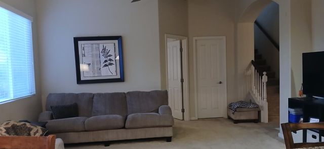 1591 Rich Dr, Yuba City, CA 95993