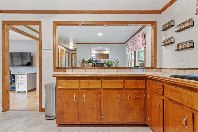 132 Main St., Holden, MA 01520