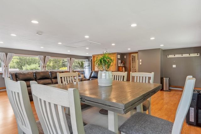 132 Main St., Holden, MA 01520