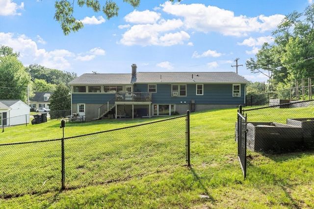 132 Main St., Holden, MA 01520