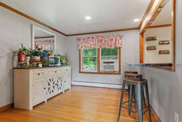 132 Main St., Holden, MA 01520