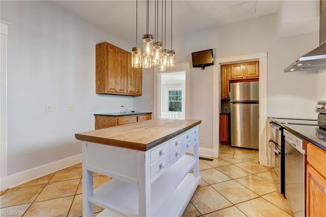 710 S Main Street, Reidsville, NC 27320