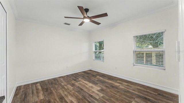 1821 W CHASE STREET, Lakeland, FL 33815