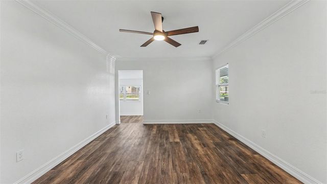 1821 W CHASE STREET, Lakeland, FL 33815