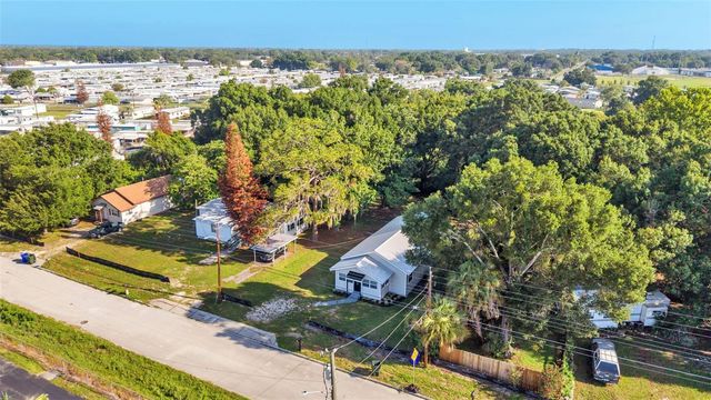 1821 W CHASE STREET, Lakeland, FL 33815