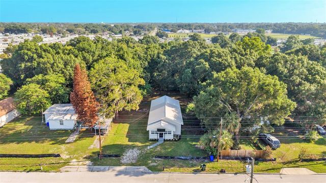 1821 W CHASE STREET, Lakeland, FL 33815