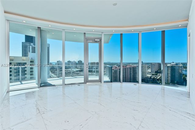 17475 Collins Ave 2003, Sunny Isles Beach, FL 33160