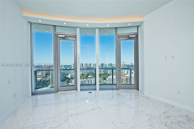 17475 Collins Ave 2003, Sunny Isles Beach, FL 33160