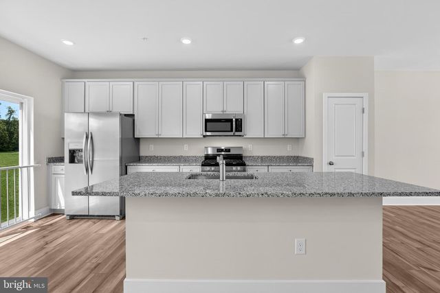 327 HACKLEY DR, Joppa, MD 21085