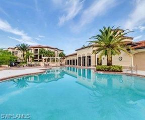 12990 Positano CIR # 208, Naples, FL 34105