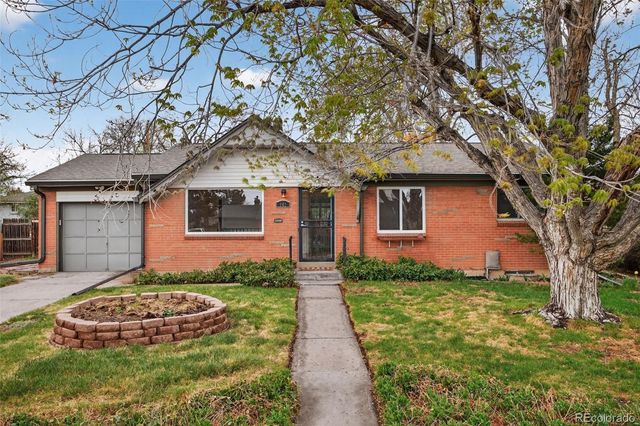 141 S Reed Street, Lakewood, CO 80226