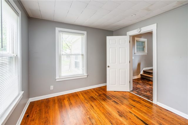 393 Brooks Avenue, Rochester, NY 14619