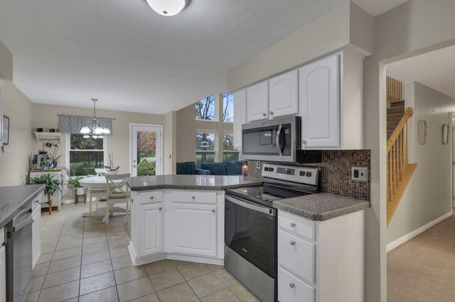 389 Inverness Avenue, Delaware, OH 43015