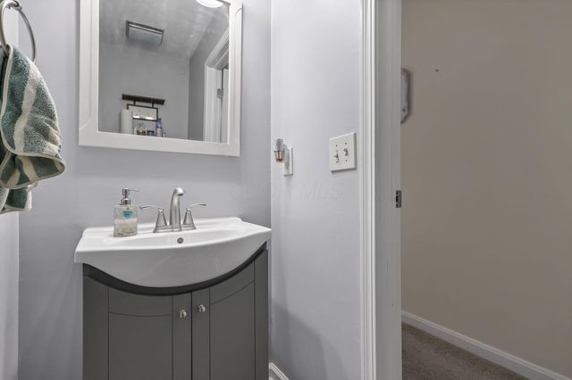 389 Inverness Avenue, Delaware, OH 43015