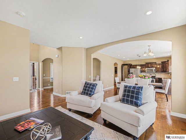 13608 S 43rd Street, Bellevue, NE 68123