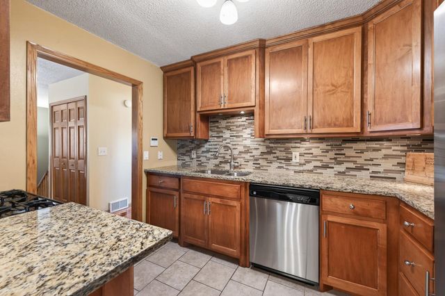 1800 Florence Street, White Bear Lake, MN 55110