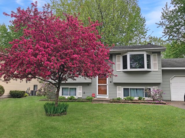 1800 Florence Street, White Bear Lake, MN 55110