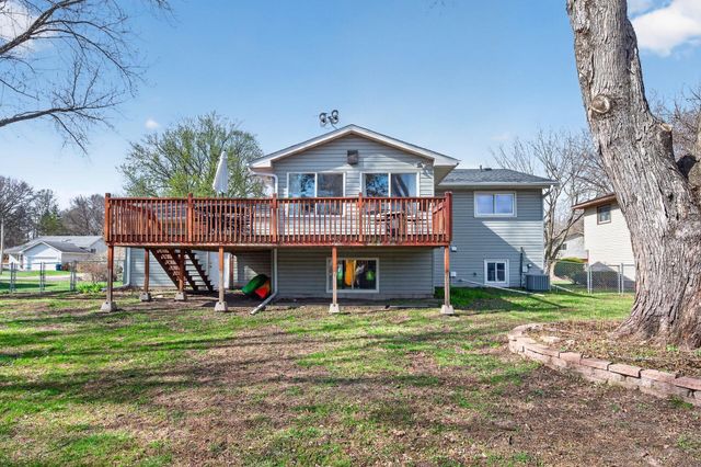 1800 Florence Street, White Bear Lake, MN 55110