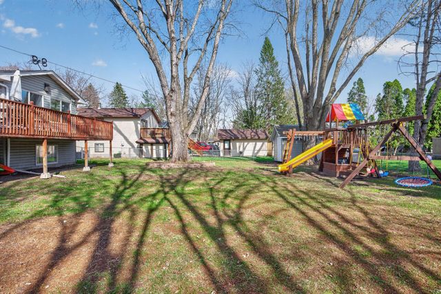 1800 Florence Street, White Bear Lake, MN 55110