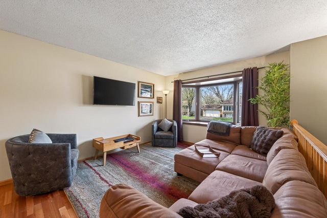 1800 Florence Street, White Bear Lake, MN 55110