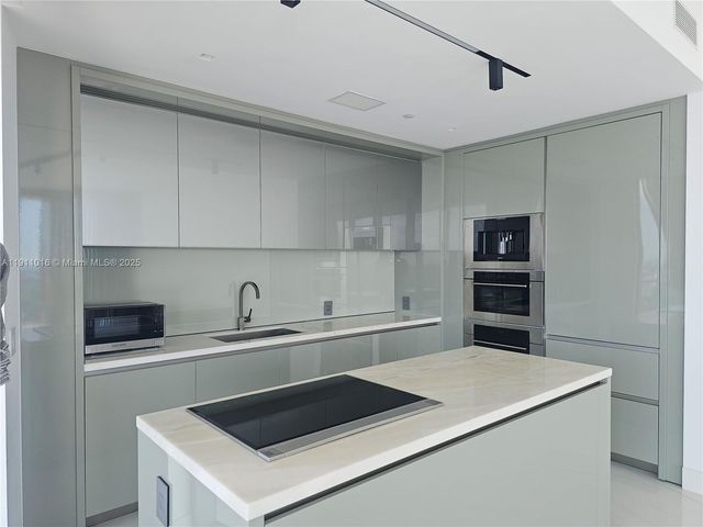 18975 Collins Ave 4605, Sunny Isles Beach, FL 33160