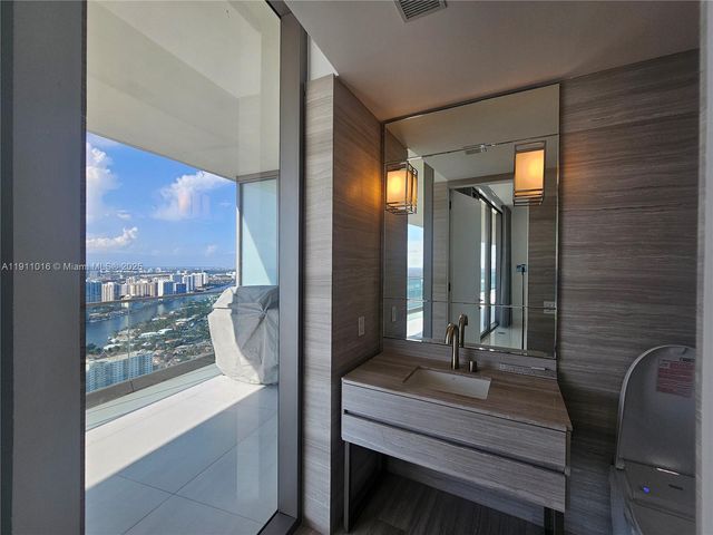 18975 Collins Ave 4605, Sunny Isles Beach, FL 33160