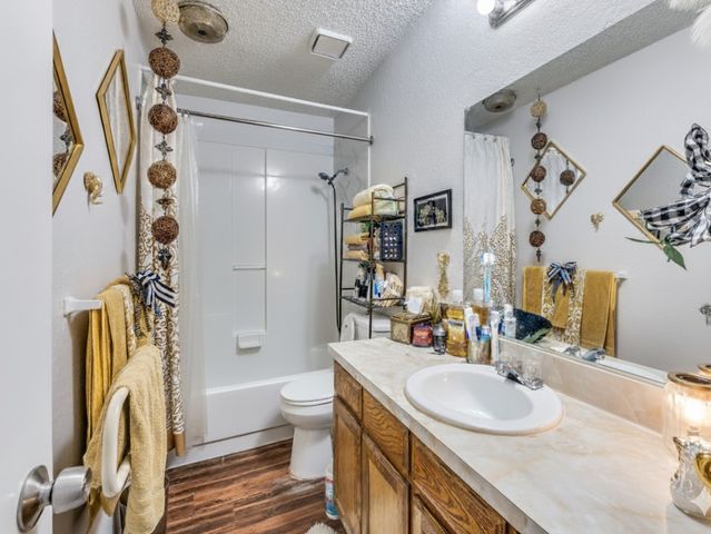 518 Jordan Lane, Arlington, TX 76012