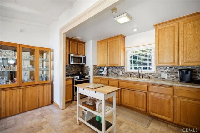 1312 S Cajon, West Covina, CA 91791