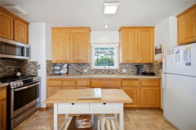 1312 S Cajon, West Covina, CA 91791