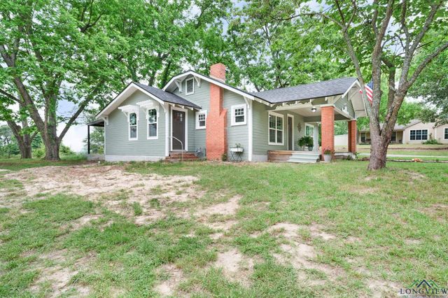 913 Church St., Winnsboro, TX 75494