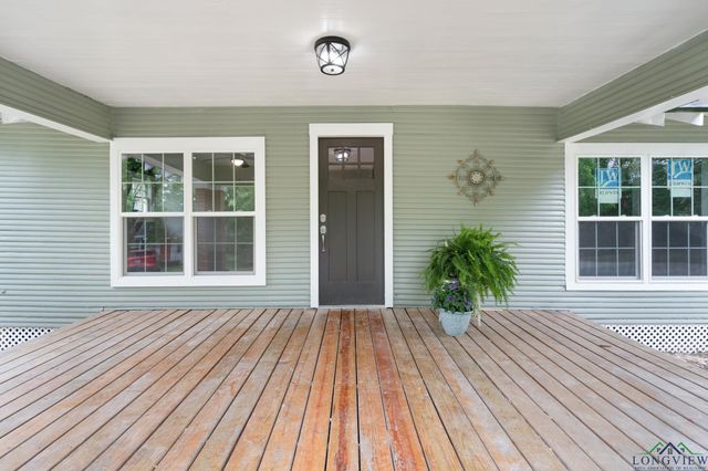 913 Church St., Winnsboro, TX 75494