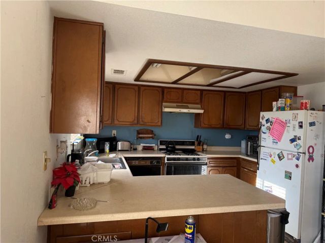 16082 Dale Evans Parkway, Apple Valley, CA 92307