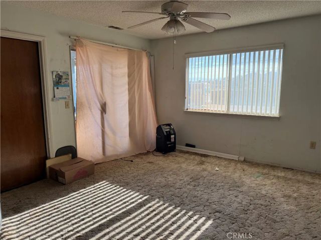 16082 Dale Evans Parkway, Apple Valley, CA 92307