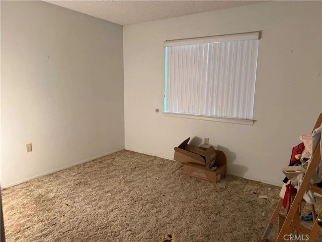 16082 Dale Evans Parkway, Apple Valley, CA 92307