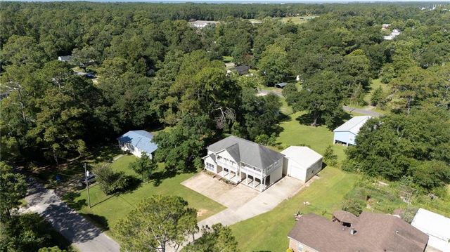 14030 Mars Avenue, Bayou La Batre, AL 36509