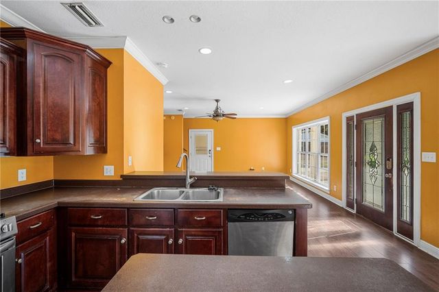 14030 Mars Avenue, Bayou La Batre, AL 36509