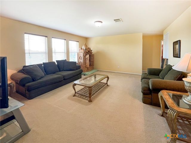 521 Weeping Willow Drive, Temple, TX 76502